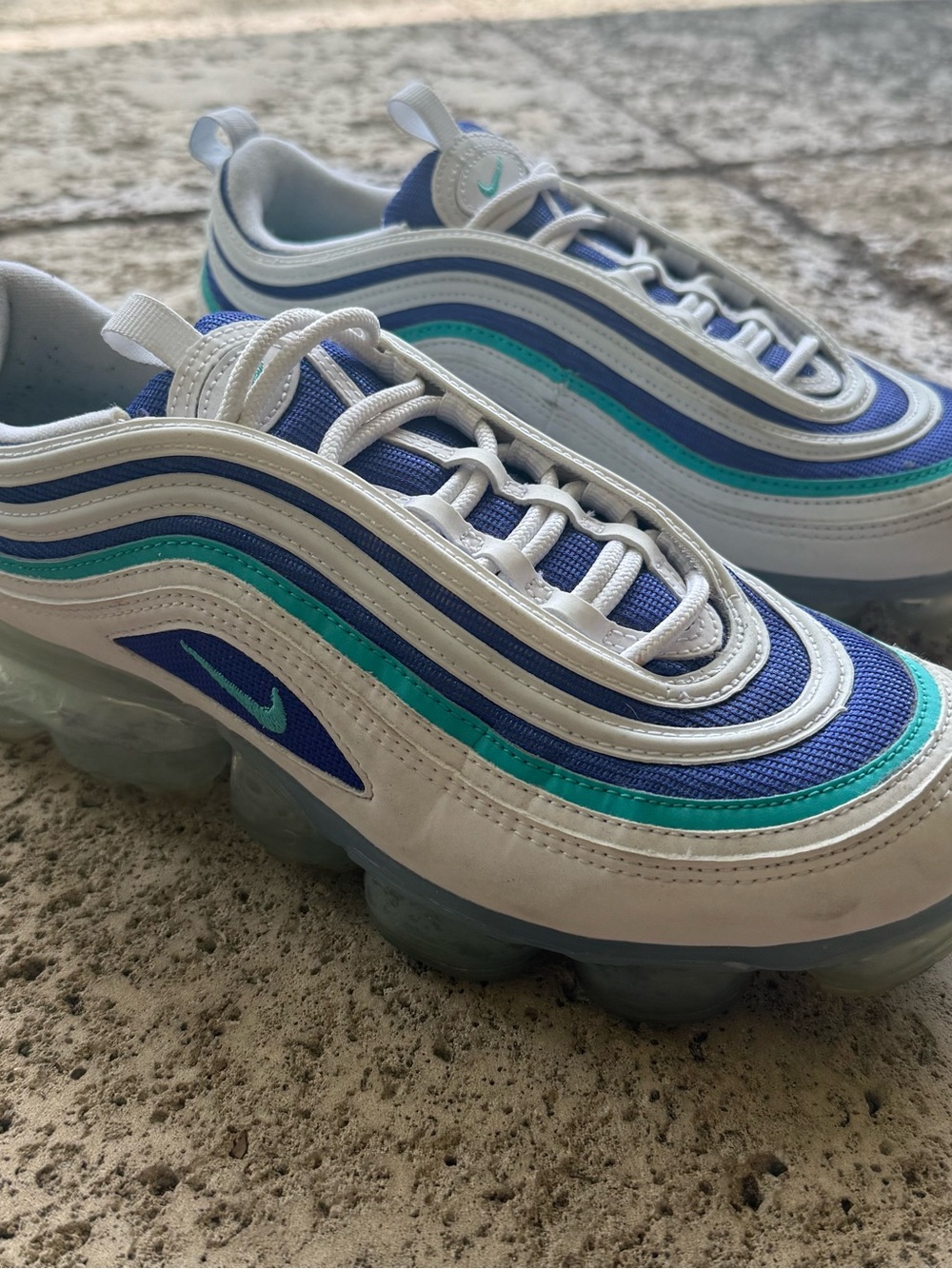 Nike Air Vapormax 97 White Blue Teal Size 7Y Womens 8.5 AQ2657-100